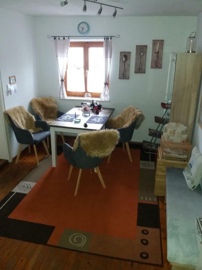 Ferienwohnung Lispet Neuötting Eksteriør bilde